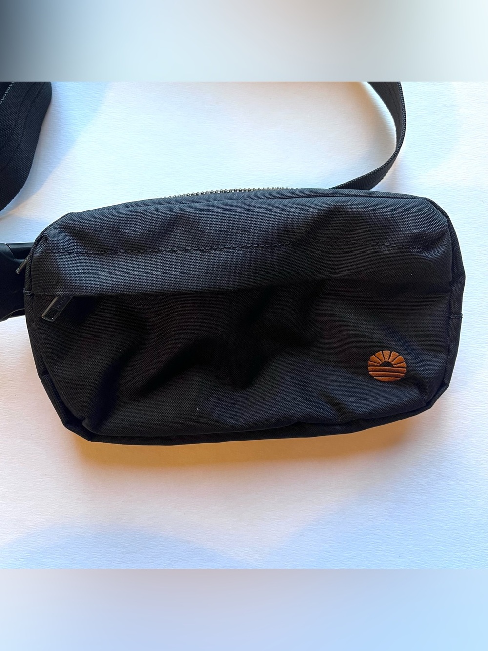 TOBIQ Women’s Crossbody Black Hip Pack Crossbody Fanny Pack